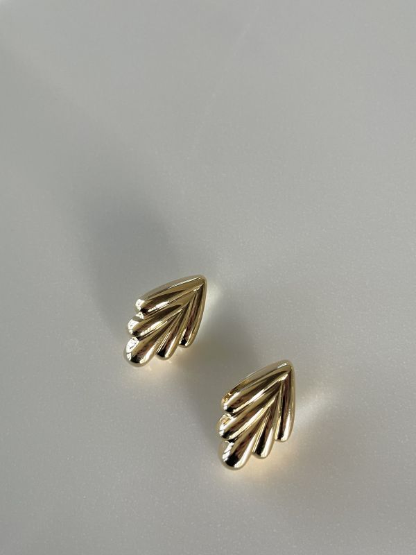 復古金羽垂墜耳針 