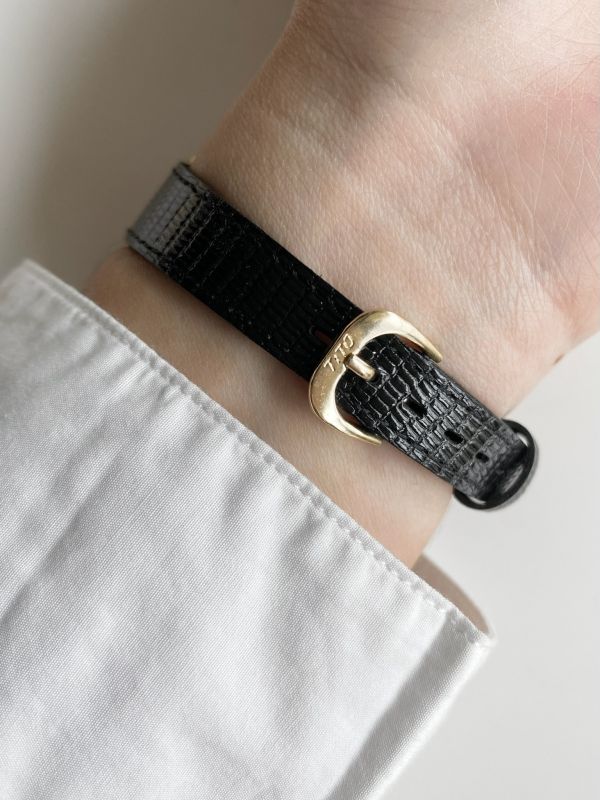 Timex金框真皮錶 | Vintage Timex in Gold 