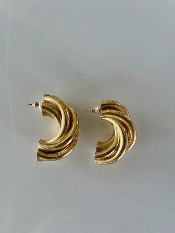 復古金色C 型紐結耳環 