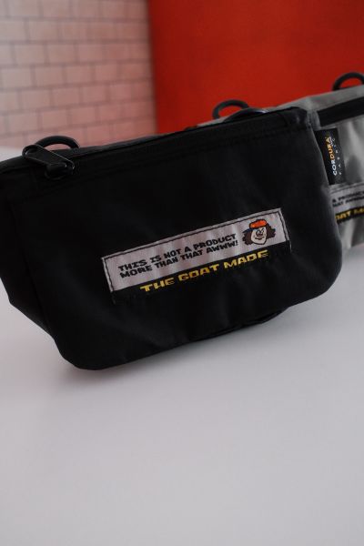 THE GOAT MADE MINI CROSS SHOULDER BAG 
