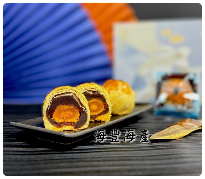 鹿港加賀蛋黃酥(需預訂) 