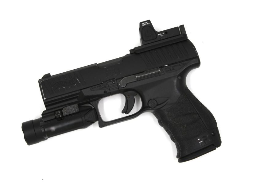 Universal Red Dot Mount w/Sight-PPQ PPQ微型紅點通用安裝座 PPQ M2紅點安裝座、PPQ M2紅點轉接座、PPQ微型紅點通用安裝座、Walther PPQ M2配件、PPQ M2光學瞄具座、PPQ M2內紅點、PPQ M2改裝、免銑切紅點安裝座、手槍紅點轉接座、勤務手槍紅點、勤務配槍改裝、RMR轉接座、RMSc轉接座、Docter轉接座、PPQ備用機械瞄具、PPQ光纖準星、DARA光學瞄具槍套、Universal Red Dot Mount PPQ、PP