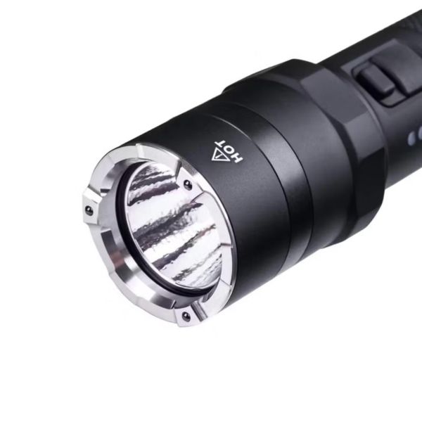 P84 全視野警示勤務手電筒-3700流明 NEXTORCH P81, P81手電筒, 3700流明手電筒, 高亮強光電筒, 戰術手電筒, 勤務手電筒, 執法人員手電筒, 巡邏手電筒, 爆閃手電筒, 戶外照明, IPX7防水手電筒, 21700電池手電筒, NEXTORCH