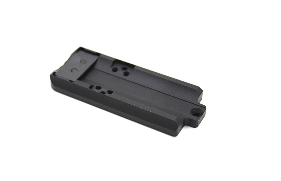 Universal Red Dot Mount w/Sight-PPQ PPQ微型紅點通用安裝座 PPQ M2紅點安裝座、PPQ M2紅點轉接座、PPQ微型紅點通用安裝座、Walther PPQ M2配件、PPQ M2光學瞄具座、PPQ M2內紅點、PPQ M2改裝、免銑切紅點安裝座、手槍紅點轉接座、勤務手槍紅點、勤務配槍改裝、RMR轉接座、RMSc轉接座、Docter轉接座、PPQ備用機械瞄具、PPQ光纖準星、DARA光學瞄具槍套、Universal Red Dot Mount PPQ、PP