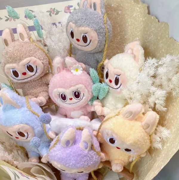 LABUBU 木工坊系列盪鞦韆絨毛掛件 