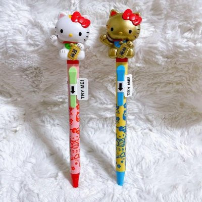 日本限定 三麗鷗 Hello kitty 搖擺原子筆 開運 招財 原子筆 KITTY搖擺公仔原子筆 金色 白色 黑色 限量發行 日本限定 三麗鷗 Hello kitty 搖擺原子筆 開運 招財 原子筆 KITTY搖擺公仔原子筆 金色 白色 黑色 限量發行
