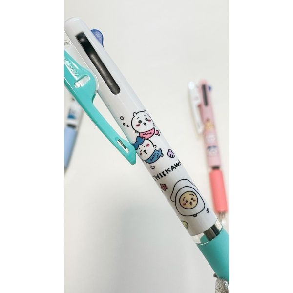 日本正版 吉伊卡哇 Chikawa 吉依卡哇 三色原子筆 3色筆 資料夾 文件夾 便利貼 便條貼 紙膠帶 日本正版 吉伊卡哇 Chikawa 吉依卡哇 三色原子筆 3色筆 資料夾 文件夾 便利貼 便條貼 紙膠帶
