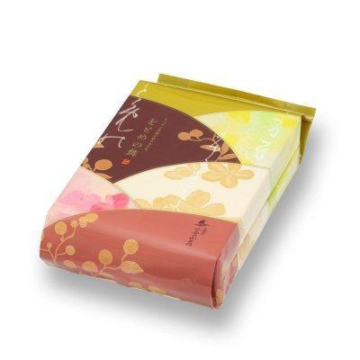 日本 小倉山莊 冬季限定 定家之月 巧克力仙貝 3入 5入 綜合9品項19入分享包 限量烤草莓巧克力夾心餅乾5入 限量商品 日本 小倉山莊 冬季限定 定家之月 巧克力仙貝 3入 5入 綜合9品項19入分享包 限量烤草莓巧克力夾心餅乾5入 限量商品