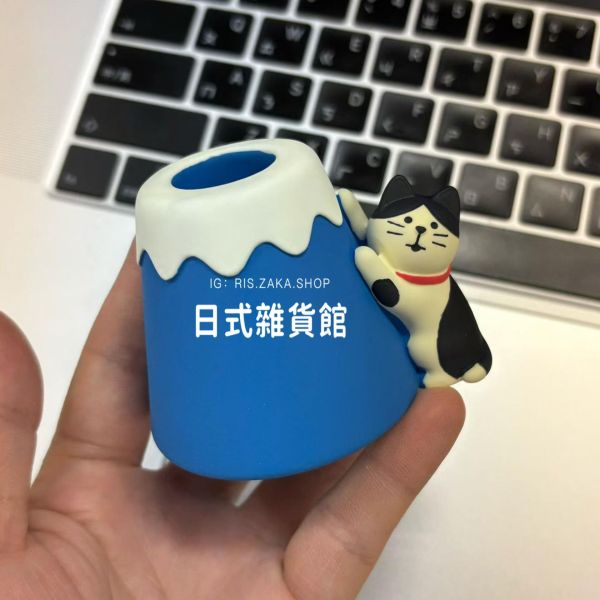 日本DECOLE concombre 富士山貓 貓咪 富士山筆架 筆架 印鑑架 收納架 富士山和貓造型架 擺飾 裝飾 收納架 日本DECOLE concombre 富士山貓 貓咪 富士山筆架 筆架 印鑑架 收納架 富士山和貓造型架 擺飾 裝飾 收納架