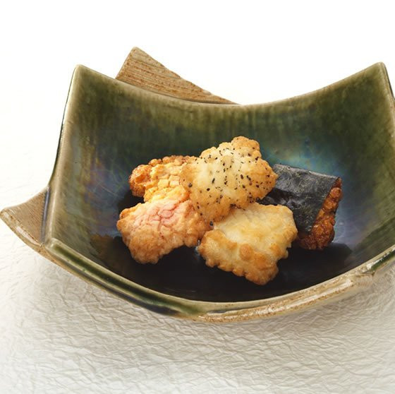 日本進口 小倉山莊仙貝 迷你綜合一口仙貝 118g 袋裝 米果 京都限定 綜合仙貝 一口仙貝 袋裝款 日本進口 小倉山莊仙貝 迷你綜合一口仙貝 118g 袋裝 米果 京都限定 綜合仙貝 一口仙貝 袋裝款