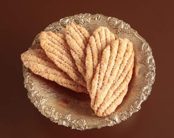 日本東京銀座西 GINZA WEST 葉子派 葉子千層酥餅 砂糖千層酥餅 8入 12入 17入 22入千層派 銀座酥餅 綜合餅乾禮盒 起司棒 日本東京銀座西 GINZA WEST 葉子派 葉子千層酥餅 砂糖千層酥餅 8入 12入 17入 22入千層派 銀座酥餅 綜合餅乾禮盒 起司棒