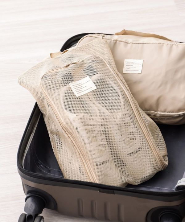 日本3COINS 衣物壓縮袋 旅行收納袋 衣服收納袋 壓縮袋 拉鍊壓縮袋 衣物壓縮袋 收納袋 鞋子收納 小物收納 日本 3COINS衣物壓縮袋 衣服壓縮收納袋 旅行收納袋 衣服收納袋 壓縮袋 拉鍊壓縮袋 衣物壓縮袋 收納袋 鞋子收納