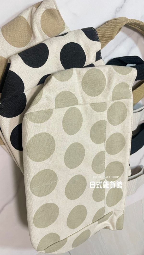 日本限定 圓點帆布手提包 手提肩背包 經典圓點款 6夾層收納 帆布包 托特包 圓點包 媽媽包 日式帆布包 日本限定 圓點帆布手提包 手提肩背包 經典圓點款 6夾層收納 帆布包 托特包 圓點包 媽媽包 日式帆布包