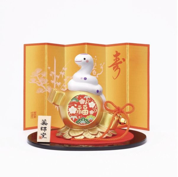 日本限定 蛇年限定 2025蛇年擺飾 藥師窯 七福神招福蛇 寶船招福蛇 開運擺飾 新年裝飾 蛇年限定 擺飾 日本限定 蛇年限定 2025蛇年擺飾 藥師窯 七福神招福蛇 寶船招福蛇 開運擺飾 新年裝飾 蛇年限定 擺飾