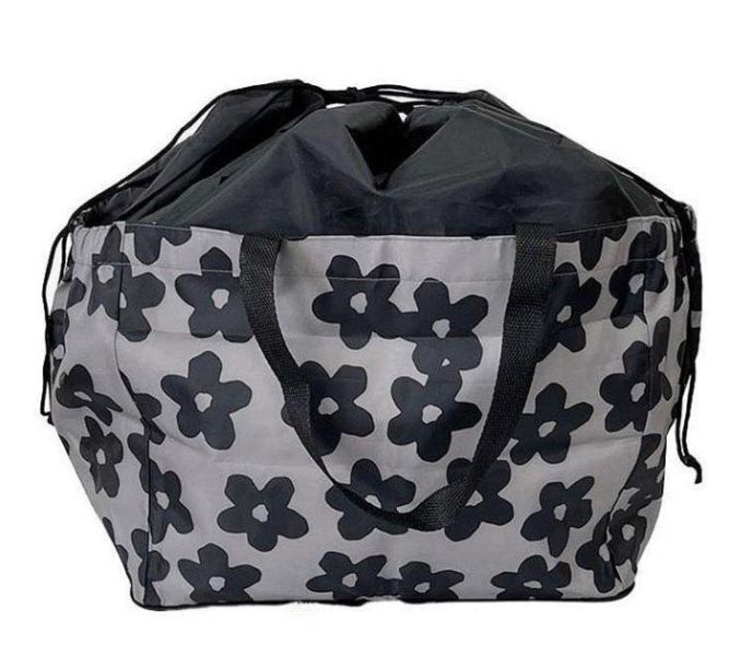 日本限定 可折疊保冷袋 保溫袋 手提保冷袋 肩背保冷袋 滿版黑色花卉 大開口保冷袋 束口保冷袋 29.5x36x24cm 日本限定 可折疊保冷袋 保溫袋 手提保冷袋 肩背保冷袋 滿版黑色花卉 大開口保冷袋 束口保冷袋 29.5x36x24cm