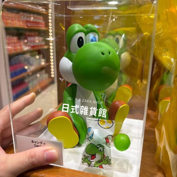 日本代購 大阪限定 日本環球影城 超級瑪莉 馬力歐賽車系列 耀西票卡拉鏈斜背包 耀西 吊飾 玩偶吊飾 日本代購 大阪限定 日本環球影城 超級瑪莉 馬力歐賽車系列 耀西票卡拉鏈斜背包 耀西 吊飾 玩偶吊飾