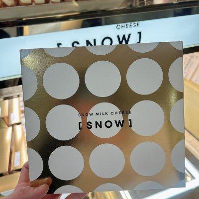 北海道限定 snow cheese SNOW白巧起司雪捲 White Cheese Snow Roll 起司蛋糕 牛奶糖 北海道限定 snow cheese SNOW白巧起司雪捲 White Cheese Snow Roll 起司蛋糕 牛奶糖