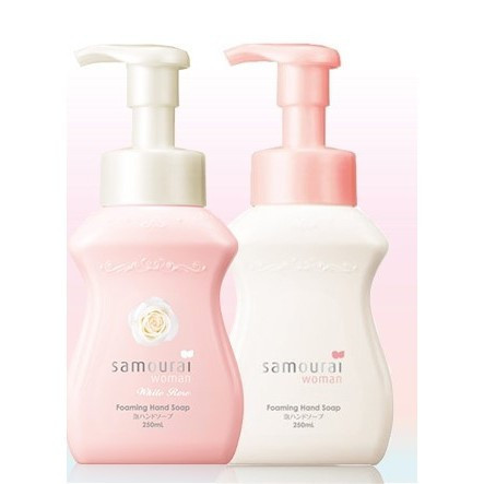 日本 samourai woman 白玫瑰 沐浴乳 500ml 補充包400m 玫瑰沐浴乳 洗髮精 潤髮乳 日本 samourai woman 白玫瑰 沐浴乳 500ml 補充包400m 玫瑰沐浴乳 洗髮精 潤髮乳