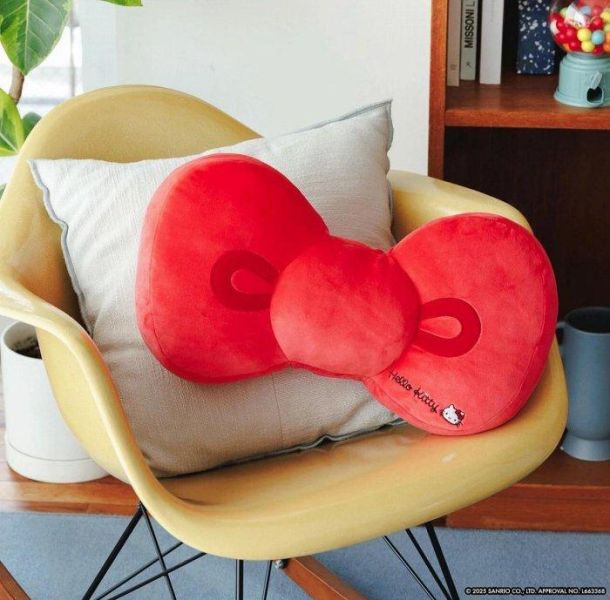 日本三麗鷗 限量款 KITTY 抱枕 數量限定款 KITTY蝴蝶結 抱枕靠枕 24X42X8cm 居家抱枕 Q彈靠枕 日本三麗鷗 限量款 KITTY 抱枕 數量限定款 KITTY蝴蝶結 抱枕靠枕 24X42X8cm 居家抱枕 Q彈靠枕