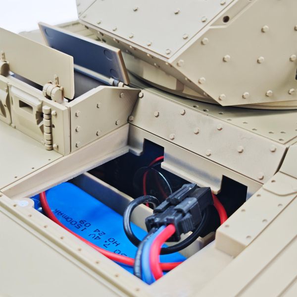 十字軍 标配1电池 沙黄色涂装+360度炮塔旋转+炮管伸缩+坦克冒烟 