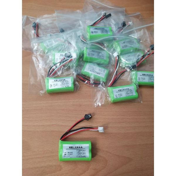 D12 1/10小貨車/ WPL E-1 // 履帶運輸車 坦克 專用大容量 7.4v4500mah  D12 頑皮龍小貨車 專用大容量電池 7.4v4500mah   尺寸 5.1*2.9*1.4公分 