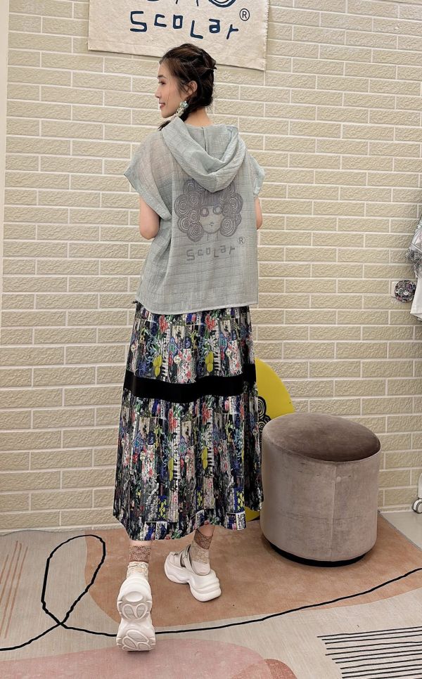 花卉拼接裙 