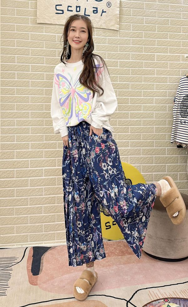 藤蔓花卉寬褲 