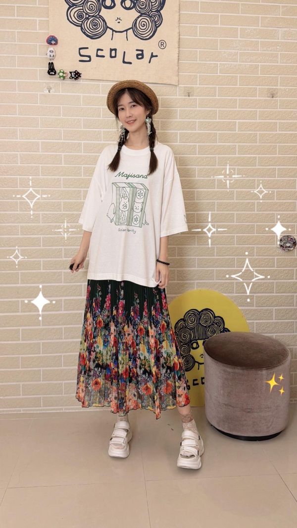 花卉百褶裙 