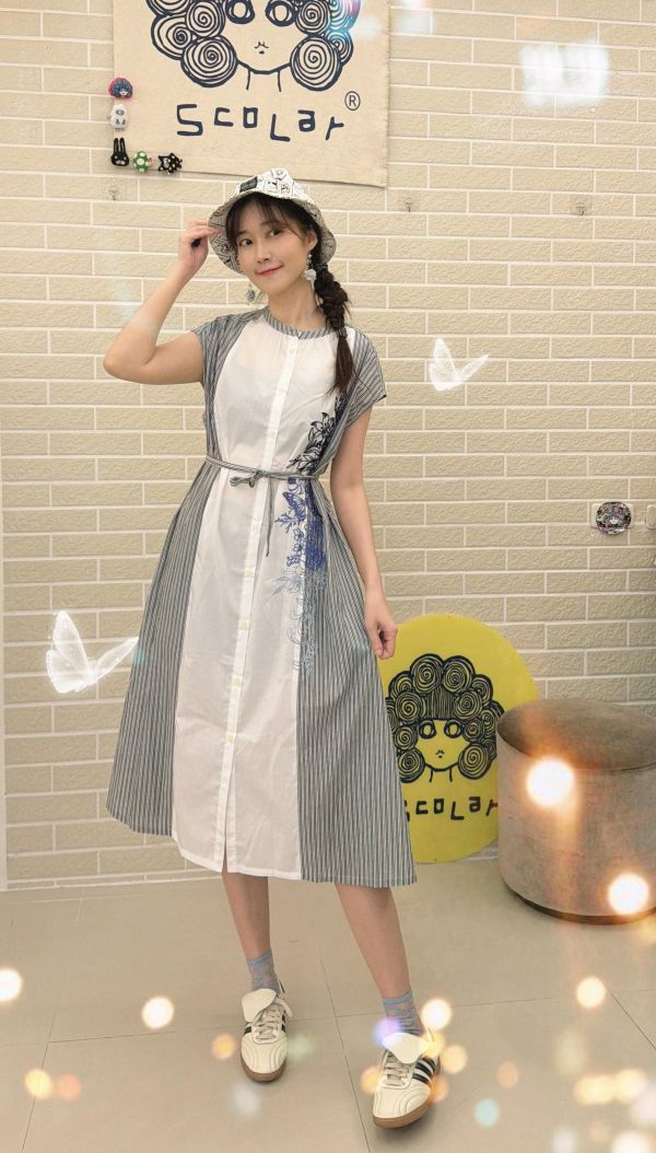 拼接刺繡洋裝 