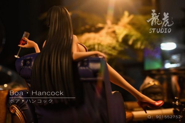 【預購】龍虎丨海賊王 沙發坐姿女帝 三版本 心蹤 𝑺𝒉𝒊𝒏𝒁𝒐𝒖,心蹤,ShinZou,心蹤GK,心粽GK,心綜GK,心縱GK,新宗GK,新縱GK,新粽GK,新蹤GK,火影忍者GK,海賊王GK,七龍珠GK,巨人GK,間諜家家酒GK,咒術迴戰GK,GK