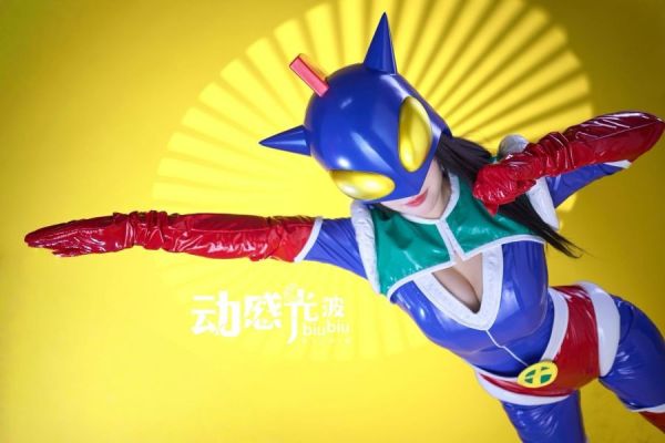 【預購】動感光波 動感超人頭盔 蠟筆小新 心蹤,shinzou,GK,雕像,公仔,玩具,模型,一番賞,GK模型,GK雕像