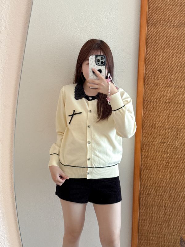 現貨- 本期超值！領珍珠針織外套 