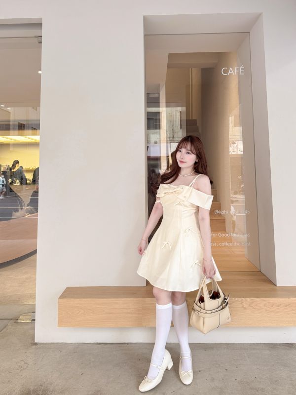 現貨- 高訂製蝴蝶結一字領小洋裝 