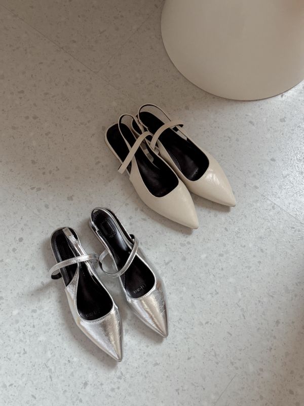 下週出貨- 法式新寵尖頭低跟鞋 