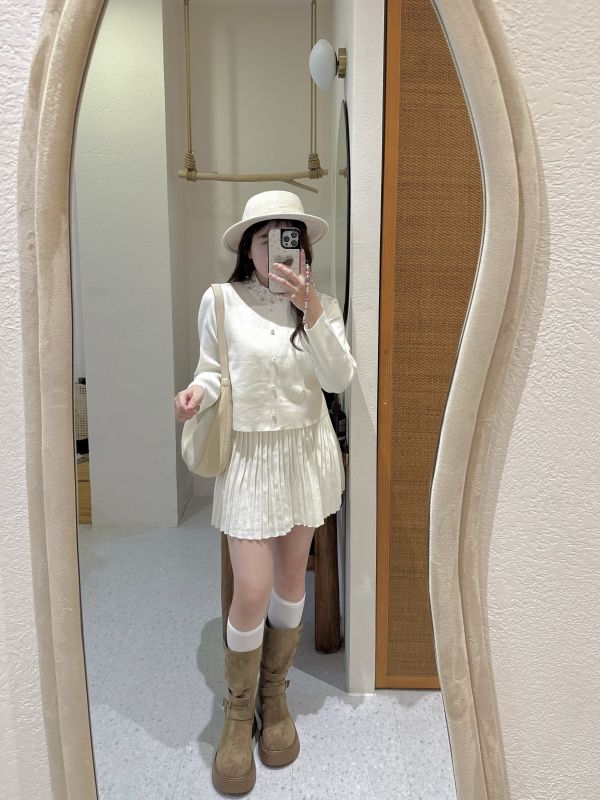 現貨- 外套百搭款！珍珠亮片領套裝裙 