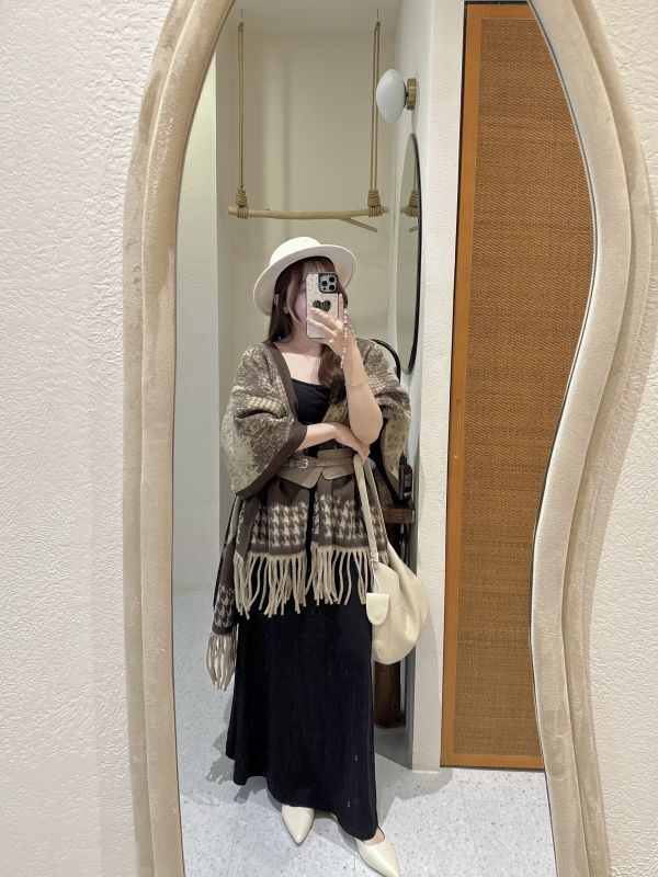 現貨- 本期推薦！百搭披肩流蘇圍巾 