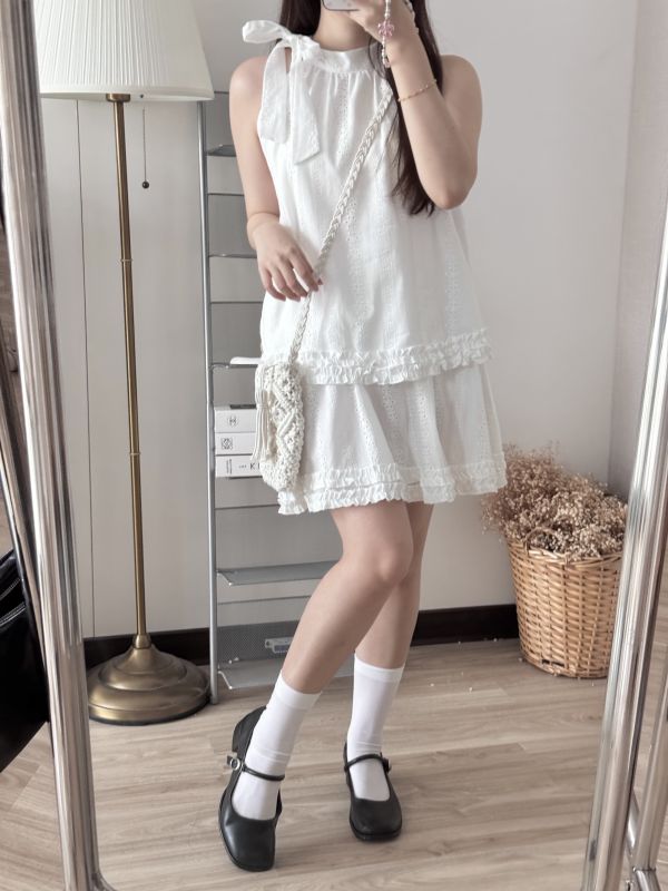 現貨- 夏日荷葉刺繡綁帶套裝裙 