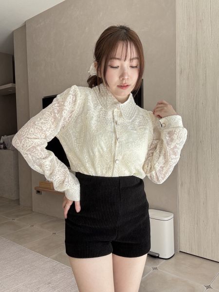 現貨- 法式領珍珠亮片蕾絲上衣 