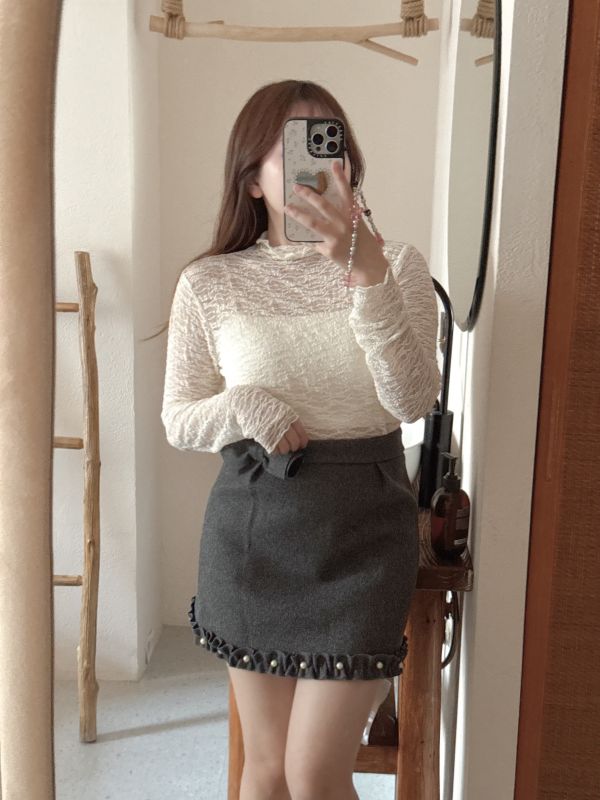 現貨- 氣質蝴蝶結珍珠毛呢短裙 