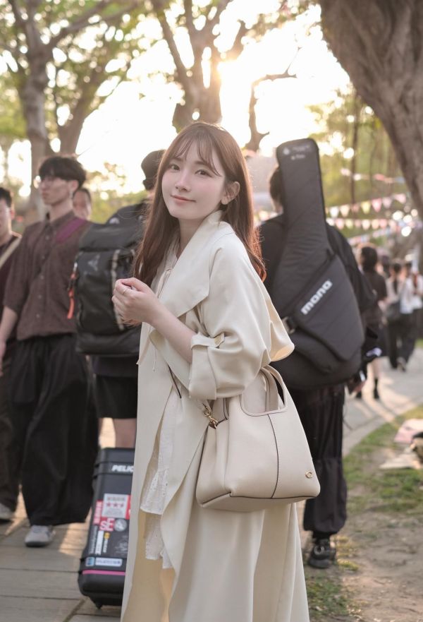 現貨- 本期推薦！翻領厚雪紡外套 