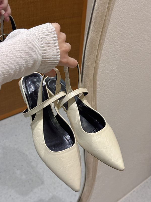 下週出貨- 法式新寵尖頭低跟鞋 