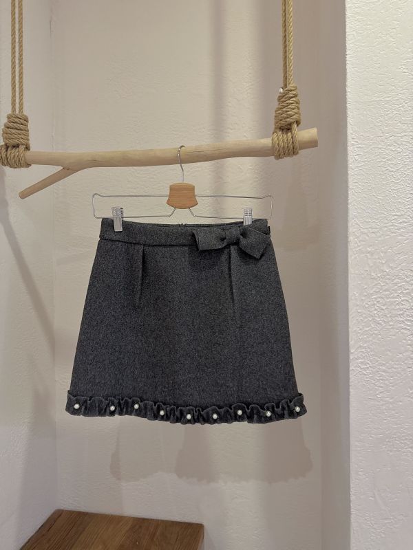 現貨- 氣質蝴蝶結珍珠毛呢短裙 