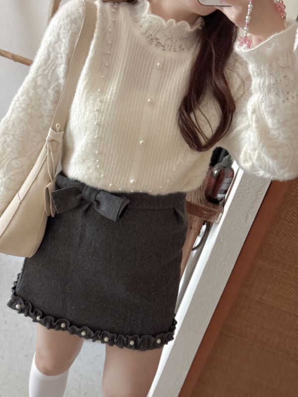 現貨- 優雅珍珠蕾絲針織上衣 