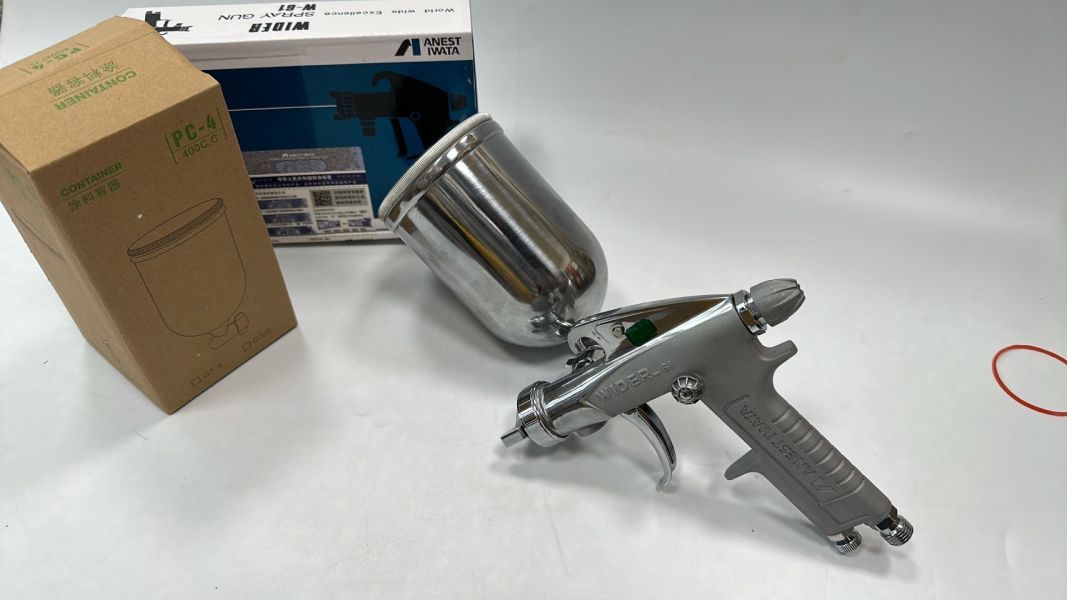 日本岩田 W61 噴漆槍 (口徑1.5mm) 日本,岩田,W61,噴漆槍,口徑,1.5mm,日本岩田,W61,噴漆槍,口徑1.5mm