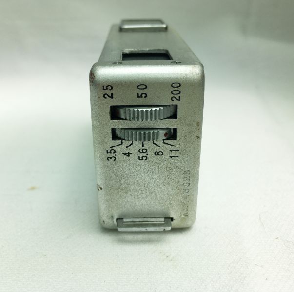 日本製 Minolta 16間諜相機・16mm膠卷手動機械設計 原始老件
微型膠卷相機
手動操作相機
間諜相機收藏
攝影器材老件
工業設計經典
黑白膠卷攝影
Caffenol沖洗法
空間佈置道具