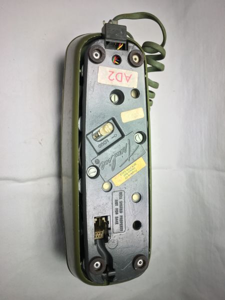 美國老電話Western Electric Trimline phone 綠色轉盤電話 Western Electric Trimline電話
原始老件電話機
Henry Dreyfuss設計
1960年代工業設計
綠色轉盤電話