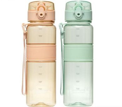 樂扣樂扣Tritan優質彈蓋提帶水壺 500ml 奶茶色 