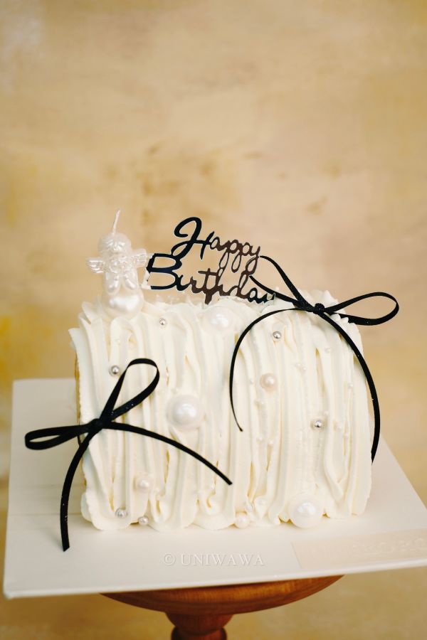 小天使緞帶捲捲 (新款) 小天使緞帶捲捲

UNIRORO 蛋糕捲

天使蛋糕捲

白色生日蛋糕捲

優雅生日蛋糕推薦

高質感生日蛋糕

台北生日蛋糕

桃園生日蛋糕

板橋蛋糕店

夢幻生日蛋糕