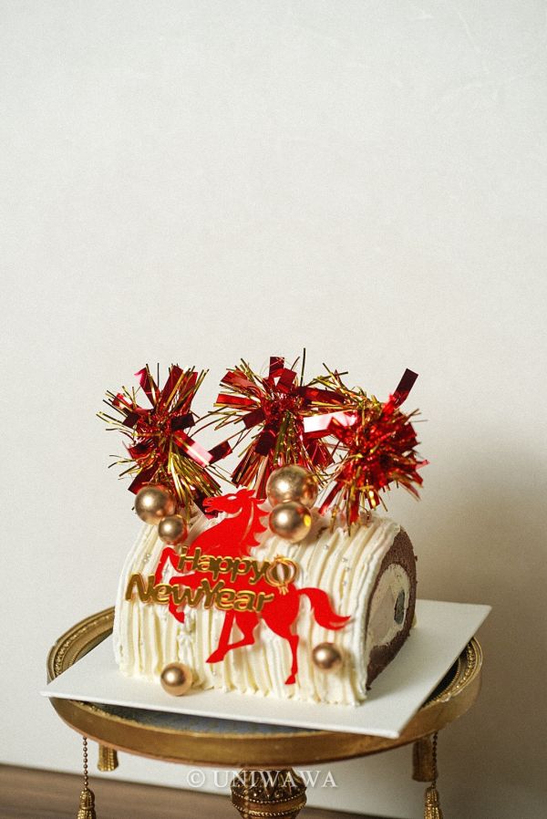 馬上發財捲捲 馬年蛋糕, 新年蛋糕捲, 招財甜點, 馬上發財, 開運蛋糕, 造型蛋糕捲, 台北自取, 板橋自取, 桃園自取, uniwawa