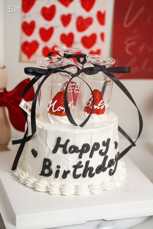 香檳杯蛋糕 (草莓布丁內餡 / 12月15號後開放取貨) 草莓,聖誕樹,聖誕節,聖誕蛋糕